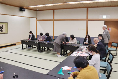 折り紙でお雛様作り